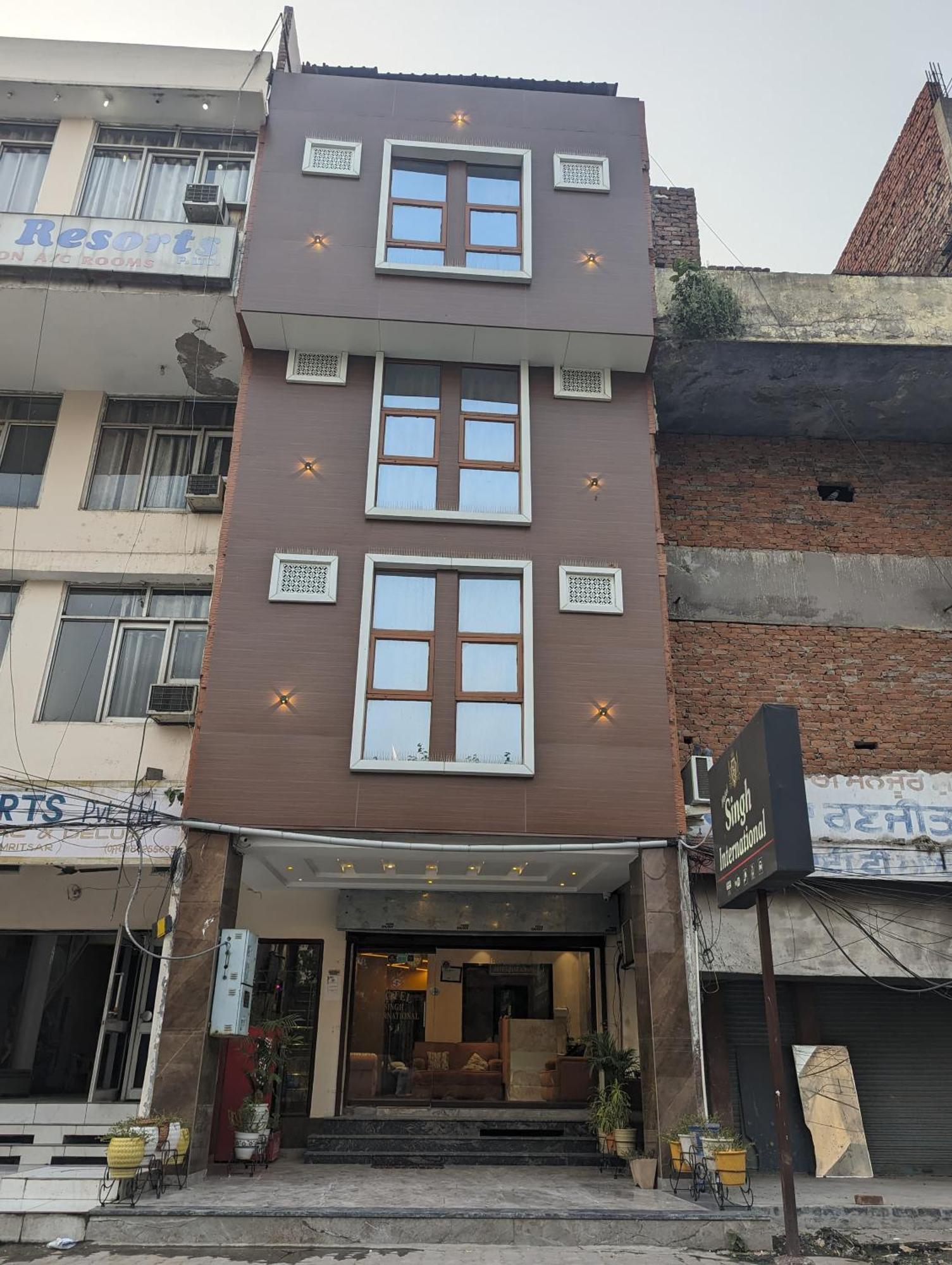 Hotel Singh International, Amritsar Exterior photo